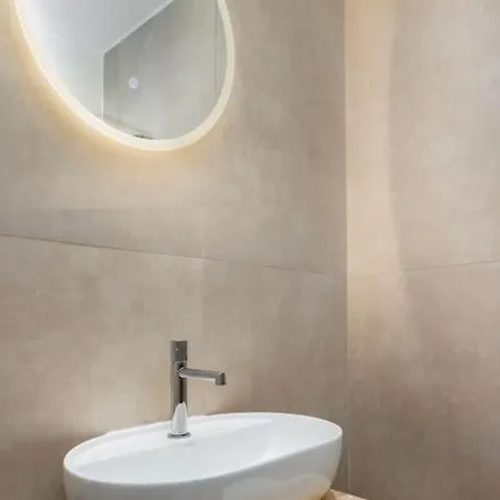 Japandi Style Flat In Center Апартаменты *